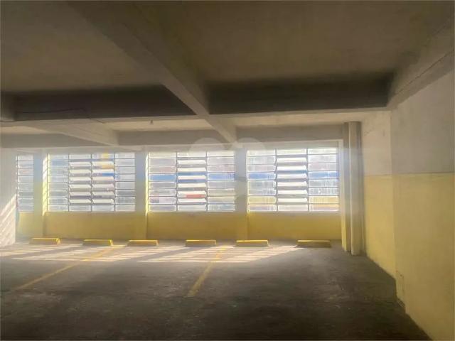 Garagem venda em Região Geográfica Imediata de Porto Alegre, Região Metropolitana de Porto Alegre