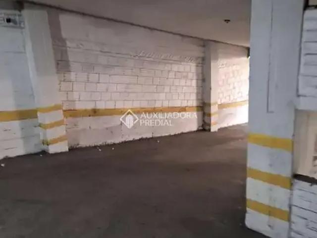 Garagem venda em Região Geográfica Imediata de Porto Alegre, Região Metropolitana de Porto Alegre
