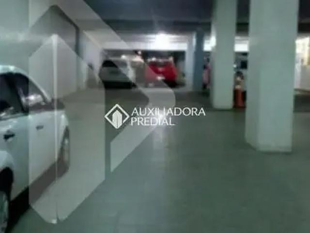 Garagem venda em Região Geográfica Imediata de Porto Alegre, Região Metropolitana de Porto Alegre