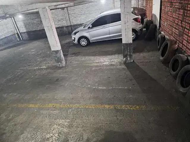 Garagem venda em Região Geográfica Imediata de Porto Alegre, Região Metropolitana de Porto Alegre
