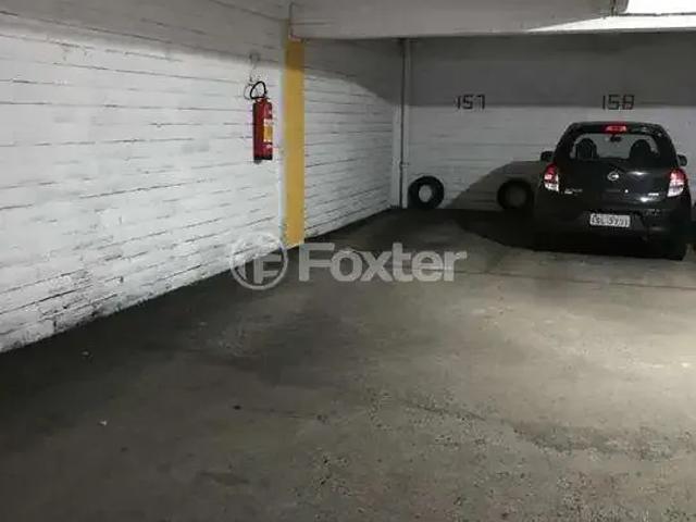 Garagem venda em Região Geográfica Imediata de Porto Alegre, Região Metropolitana de Porto Alegre