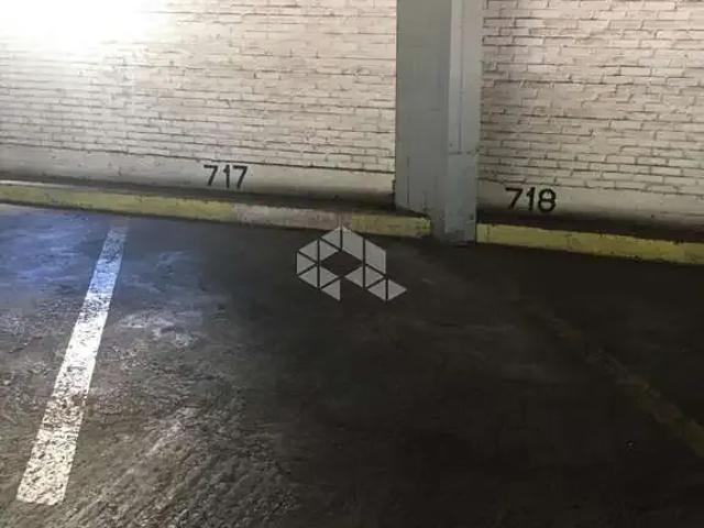 Garagem venda em Região Geográfica Imediata de Porto Alegre, Região Metropolitana de Porto Alegre