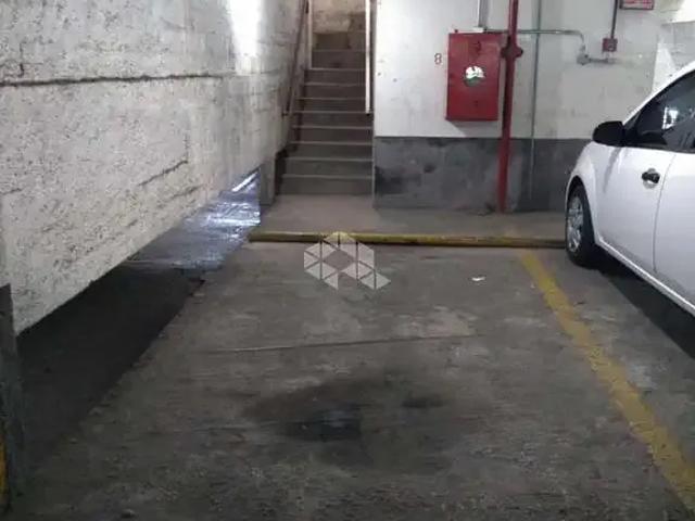 Garagem venda em Região Geográfica Imediata de Porto Alegre, Região Metropolitana de Porto Alegre