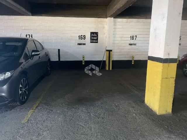 Garagem venda em Região Geográfica Imediata de Porto Alegre, Região Metropolitana de Porto Alegre