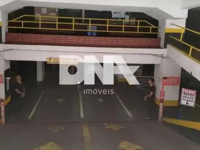 Garagem venda em Região Geográfica Imediata do Rio de Janeiro, Região Metropolitana do Rio de Janeiro