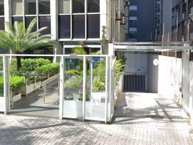 Garagem venda em Região Imediata de São Paulo, Região Metropolitana de São Paulo