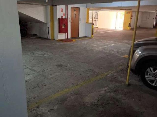 Garagem venda em São Vicente