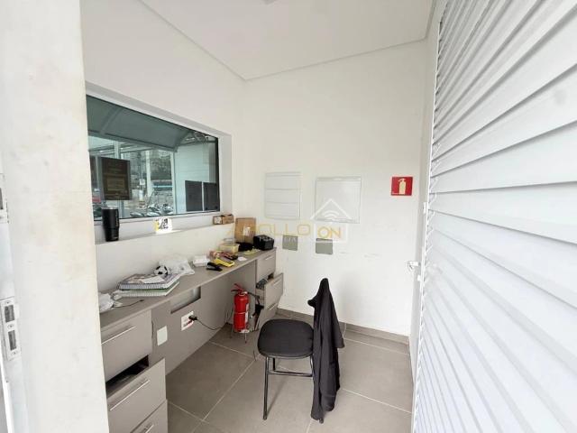 Garagem venda em Santos, Região Geográfica Intermediária de São Paulo