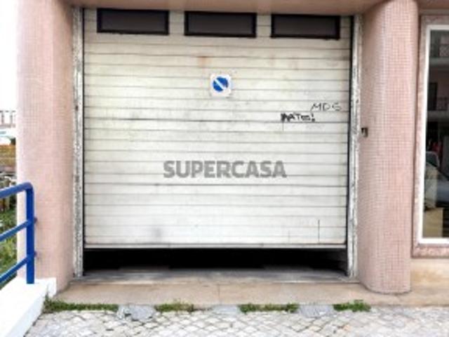 Garagem venda em Caldas Da Rainha, Leiria