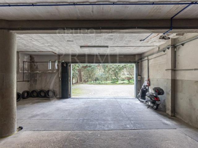 Garagem venda em Porto, Aldoar