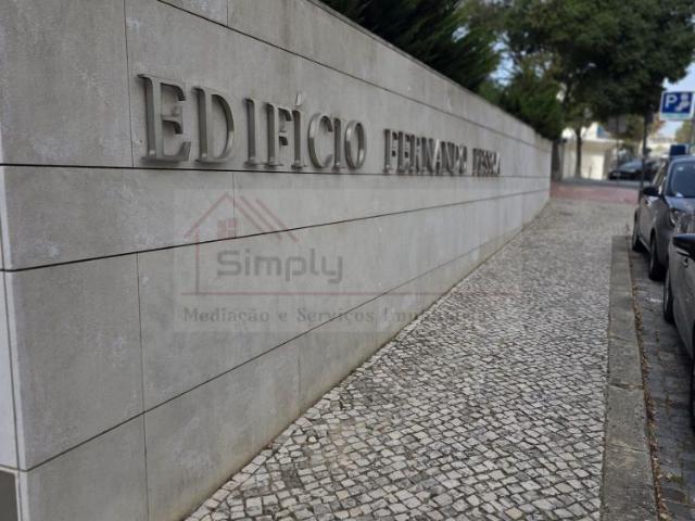 Garagem venda em Parque das Nações, Lisboa