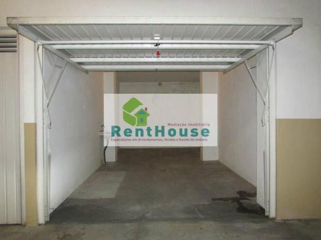 Garagem alugar em Figueira Da Foz, Coimbra