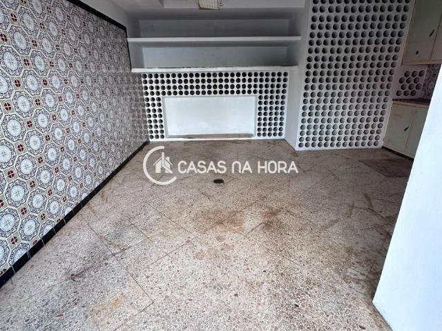 Garagem alugar em Monte Abraão, Massamá e Monte Abraão