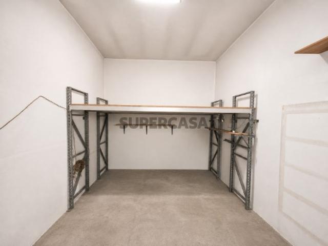 Garagem venda em Setúbal