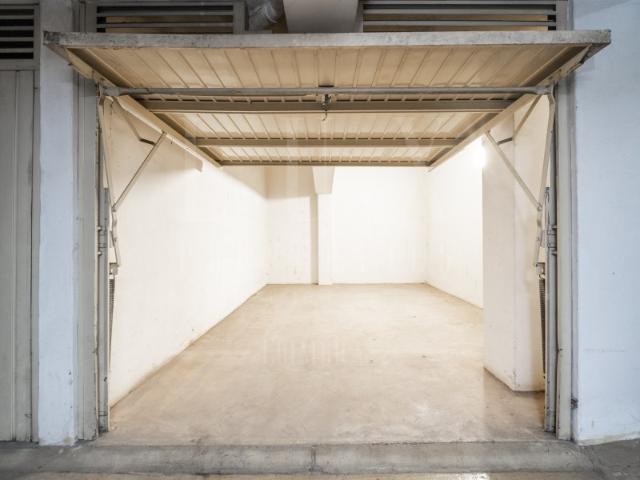 Garagem venda em Coimbrã, Sé Nova