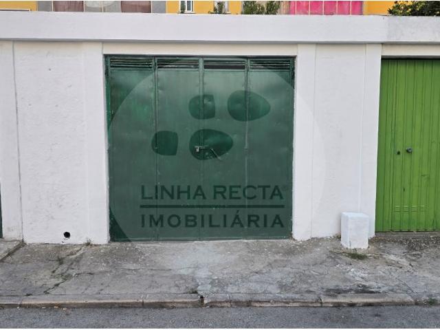Garagem venda em Setúbal (São Julião, Nossa Senhora da Anunciada e Santa Maria da Graça), Setúbal