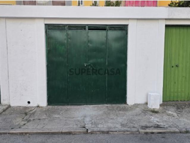 Garagem venda em Setúbal