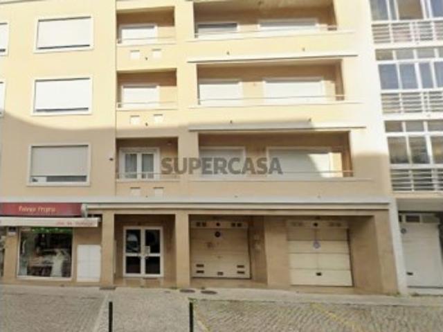 Garagem venda em Cabo de Vialonga, Vialonga