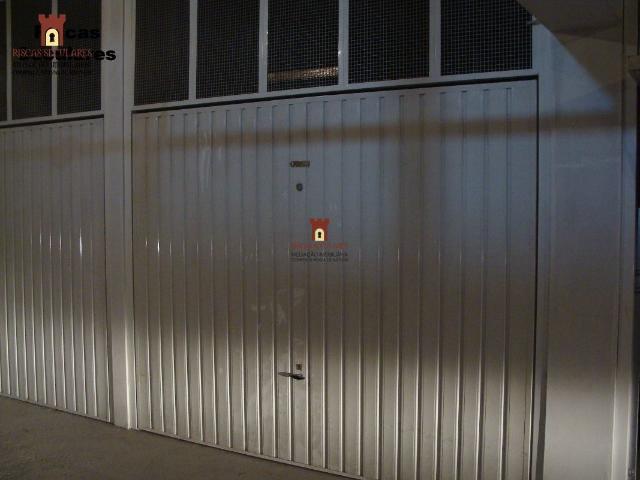 Garagem alugar em Guimarães, Braga