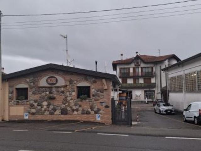Capannone in affitto a Comunità Montana del Piambello, Arcisate
