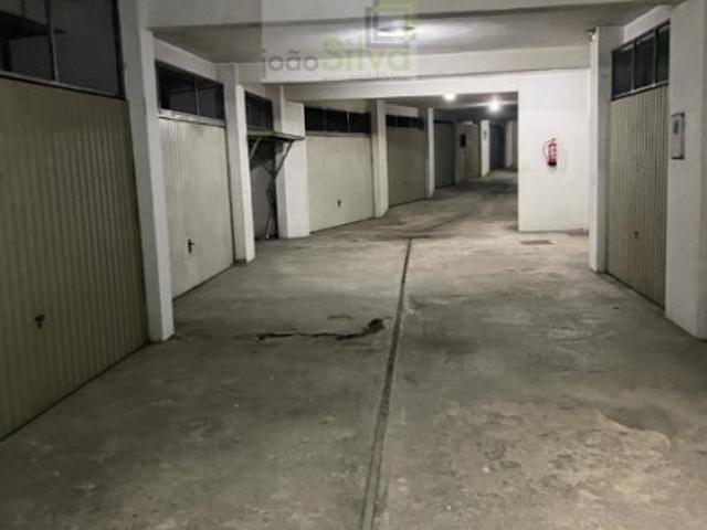 Garagem venda em Ponte De Lima