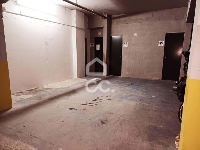 Garagem venda em Azeitão (São Lourenço e São Simão), Setúbal