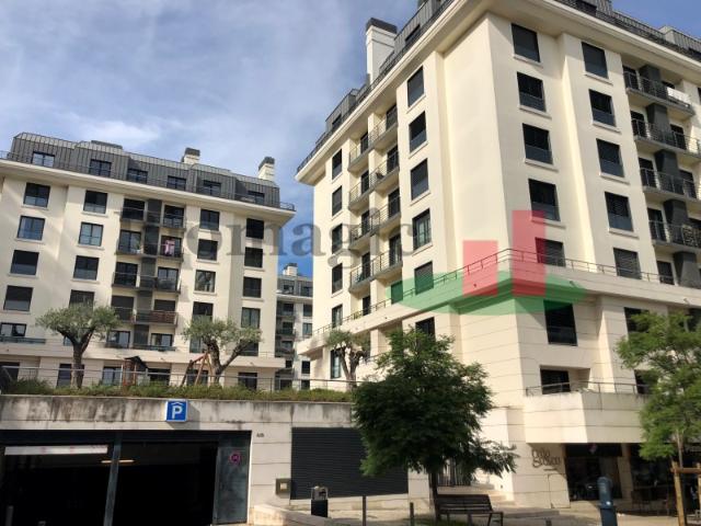 Garagem alugar em Lisboa