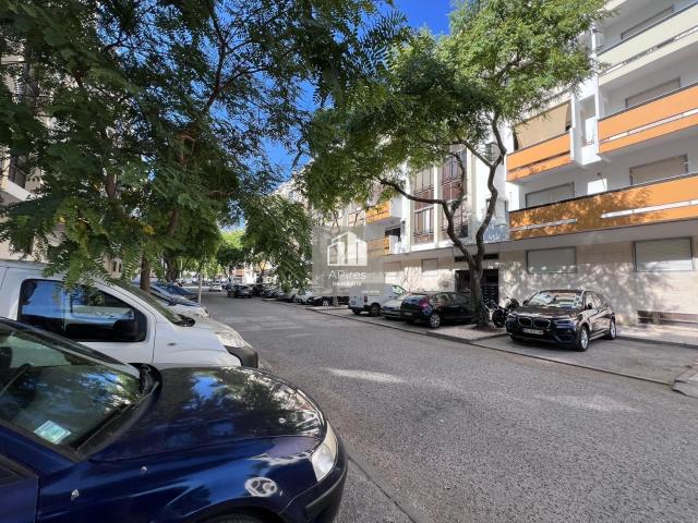 Garagem venda em Boca do Grilo, Almada