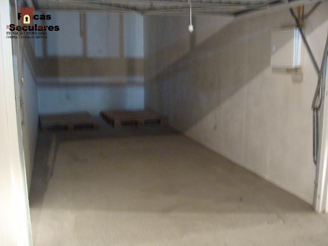 Garagem alugar em Guimarães, Braga