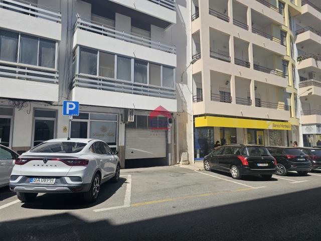Garagem venda em Olhão, Faro