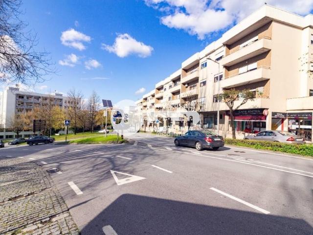 Garagem alugar em Braga (São Vicente), Braga