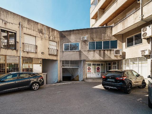 Garagem alugar em Cividade, Braga