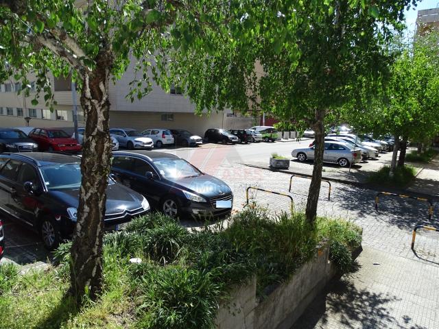 Garagem venda em Guimarães, Braga