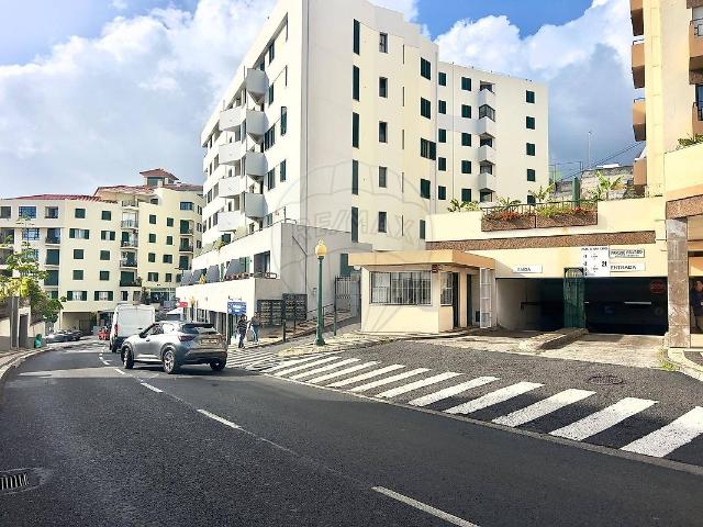 Garagem venda em Funchal, Ilha Da Madeira