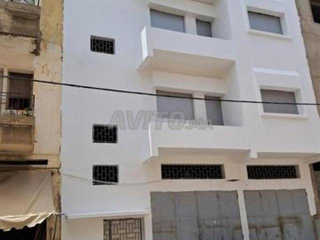 Local commercial vente à Hay Nahda, Ben Slimane