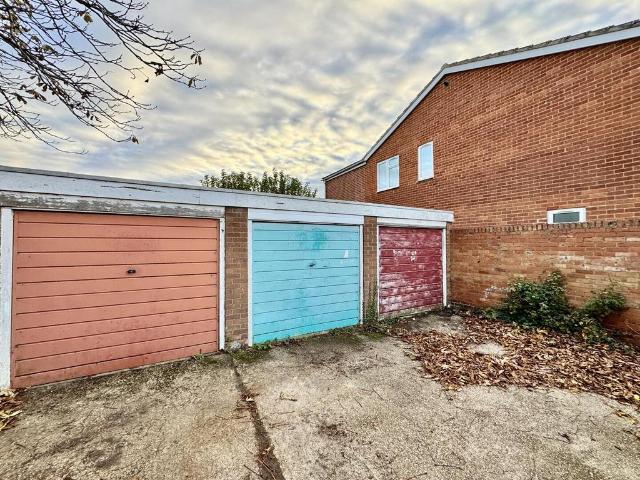 Park Home for sale in Flitwick, Bedfordshire