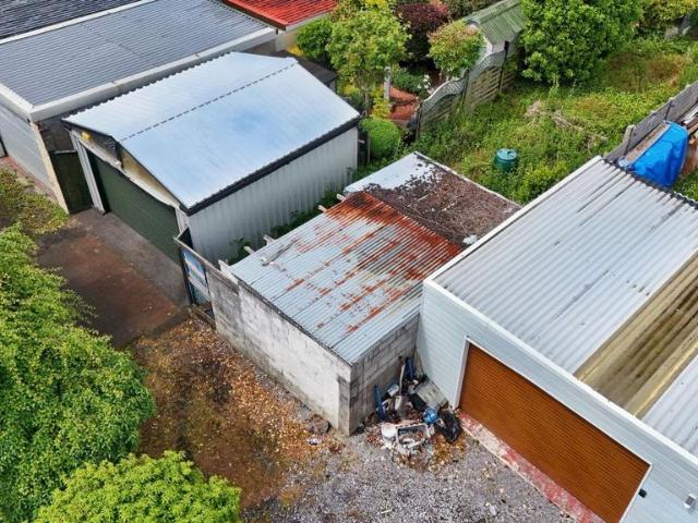 Park Home for sale in Box, Llanelli