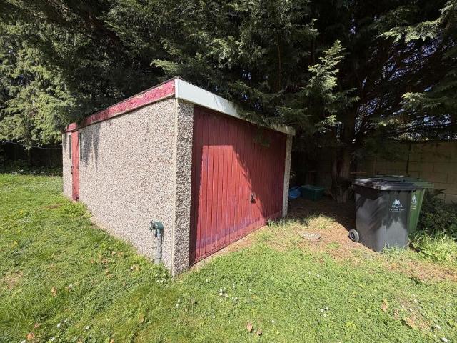 Park Home for sale in Denecroft, Bromsberrow Heath