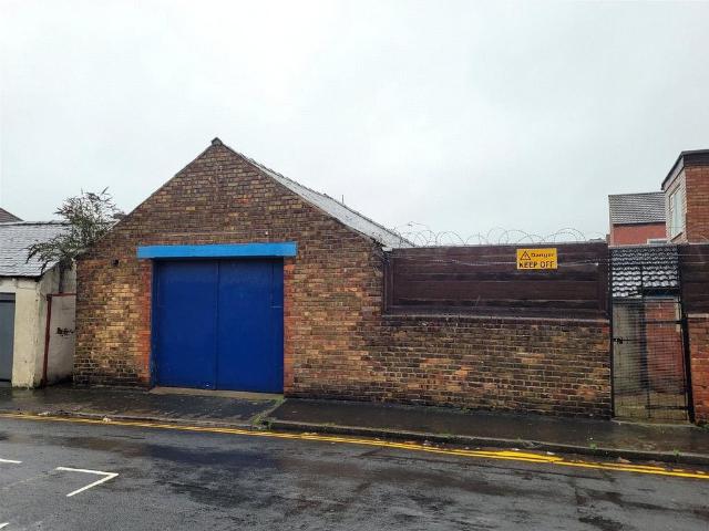 Park Home for sale in Holme Hill, Grimsby