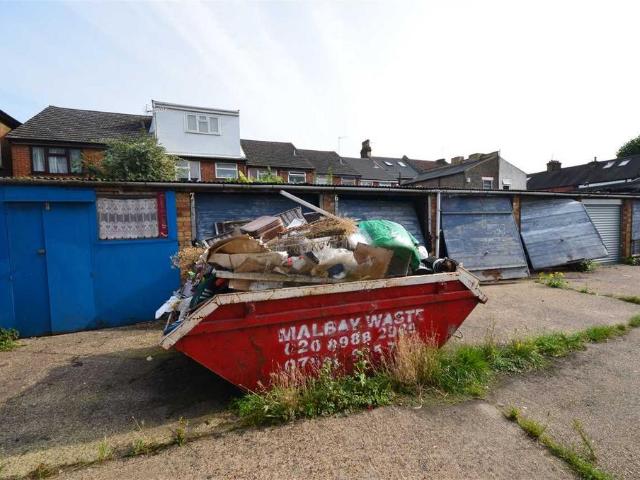 Park Home for sale in Plashet, Greater London