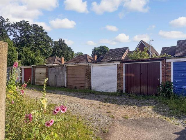 Park Home for sale in Oad Street, Kent