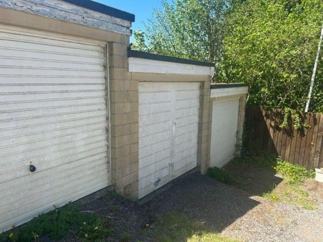 Park Home for sale in Box, Wiltshire