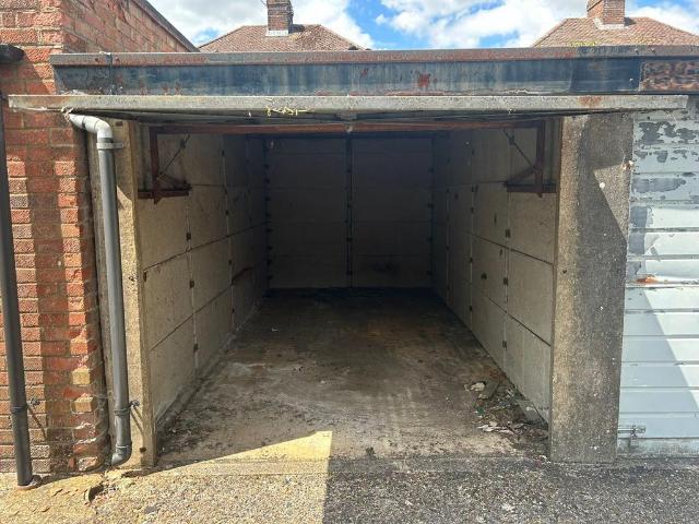 Park Home for sale in Dunstable, Bedfordshire