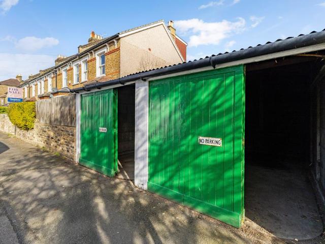 Park Home for sale in West Norwood, Isle Of Man