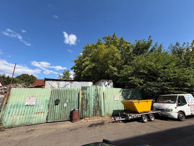 Park Home for sale in Gadlys, Aberdare