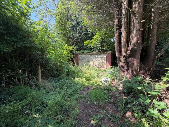 Park Home for sale in Tonyrefail, Coedely