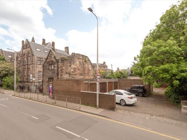 Park Home for sale in Silvermills, Scotland