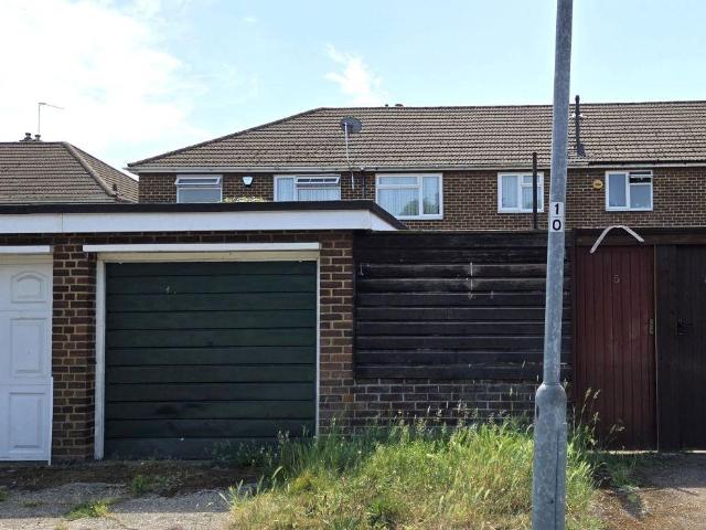 Park Home for sale in Broxbourne, Hertfordshire