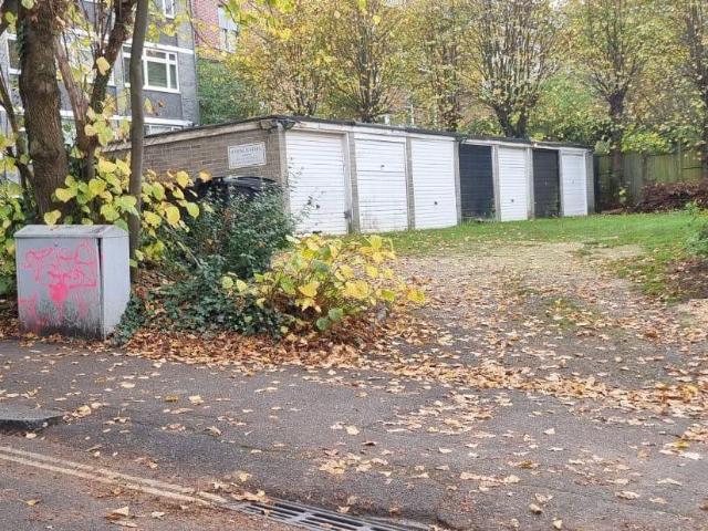 Park Home for sale in Shepherd's Hill, Crouch End