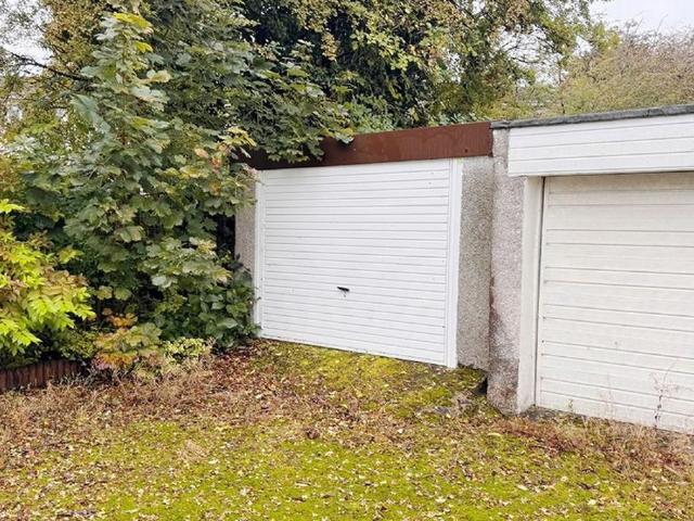 Park Home for sale in Mearns, Scotland